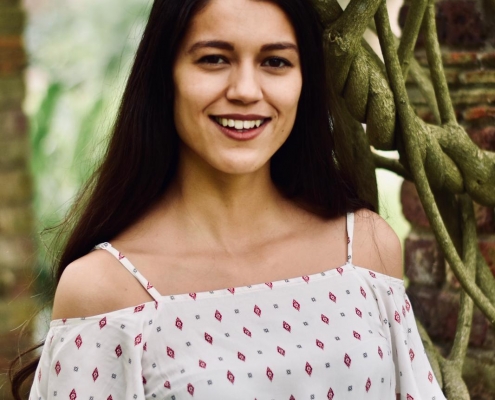 Amber Eggeling - Quiz Host